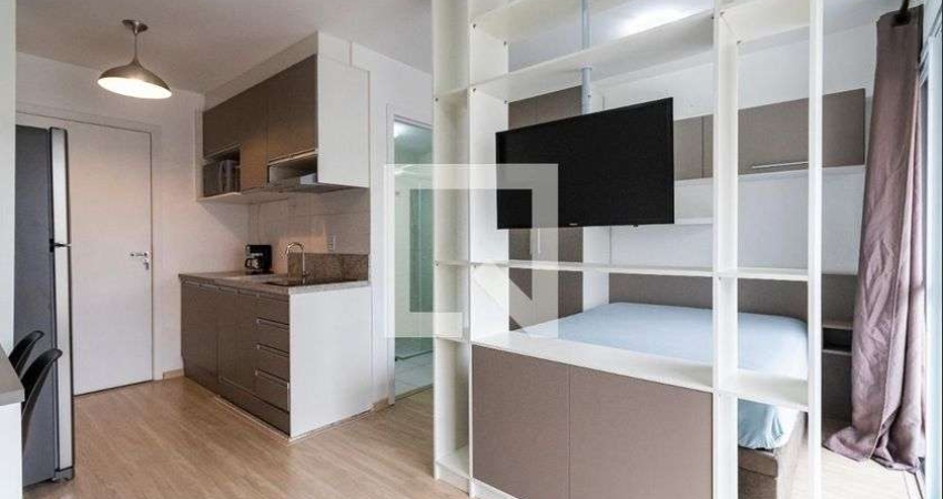 Kitnet / Stúdio para Aluguel - Liberdade, 1 Quarto,  26 m² - São Paulo