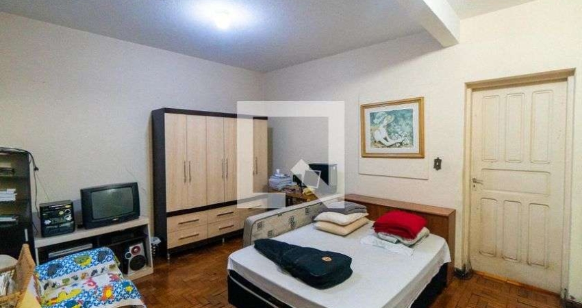 Casa para Aluguel - Chácara Inglesa, 3 Quartos,  400 m² - São Paulo