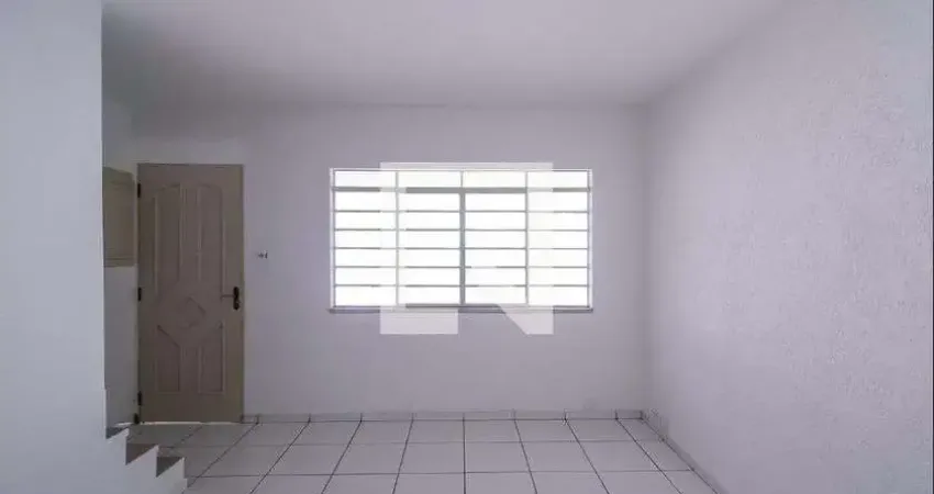 Casa para Aluguel - Vila Ema, 2 Quartos,  119 m² - São Paulo