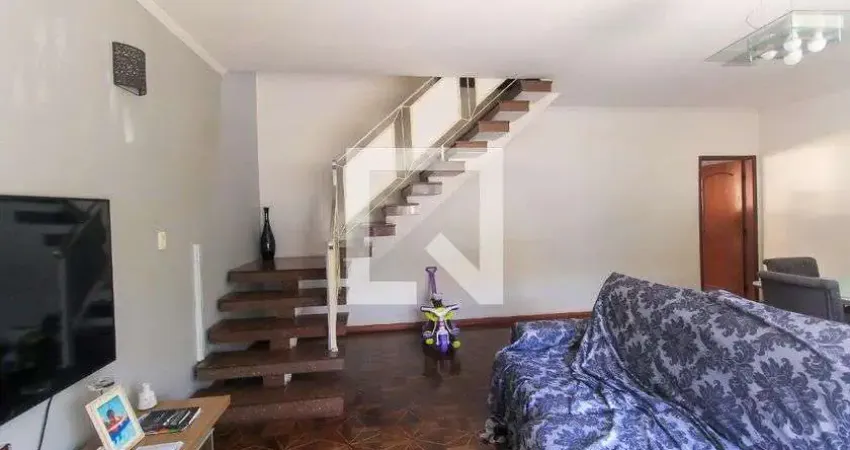 Casa para Aluguel - Jardim Anália Franco, 3 Quartos,  219 m² - São Paulo
