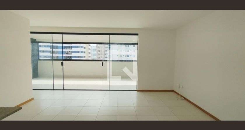 Apartamento para Aluguel - Alphaville I, 1 Quarto,  180 m² - Salvador