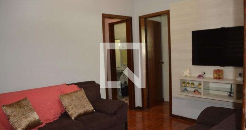 Casa para Aluguel - Floresta, 4 Quartos,  240 m² - Belo Horizonte
