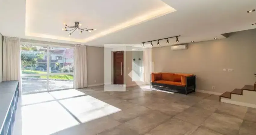 Casa / Sobrado em Condomínio para Aluguel - Vila Nova, 3 Quartos,  300 m² - Porto Alegre