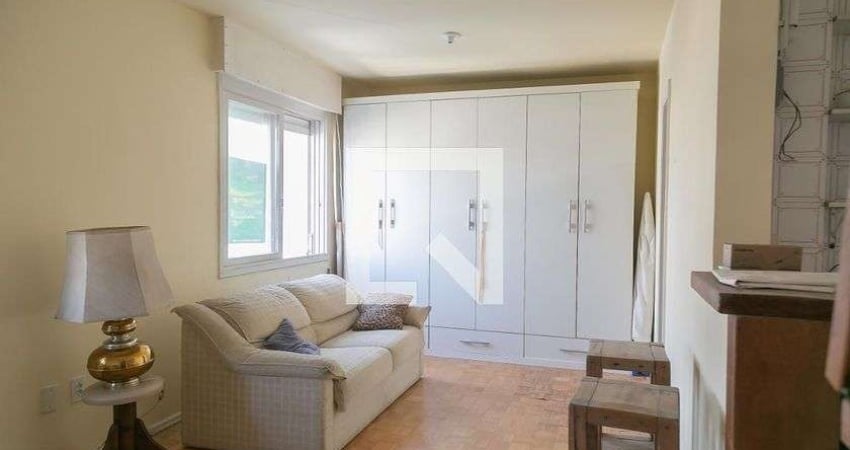 Kitnet / Stúdio para Aluguel - Azenha, 1 Quarto,  44 m² - Porto Alegre