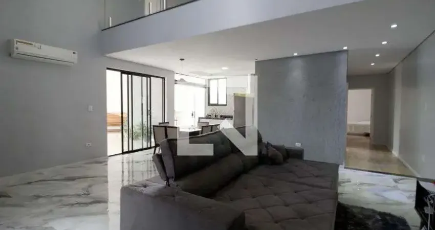 Casa / Sobrado em Condomínio para Aluguel - Parque São Bento, 3 Quartos,  230 m² - Sorocaba