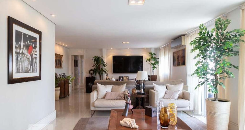Apartamento para Aluguel - Cambuci, 3 Quartos,  180 m² - São Paulo