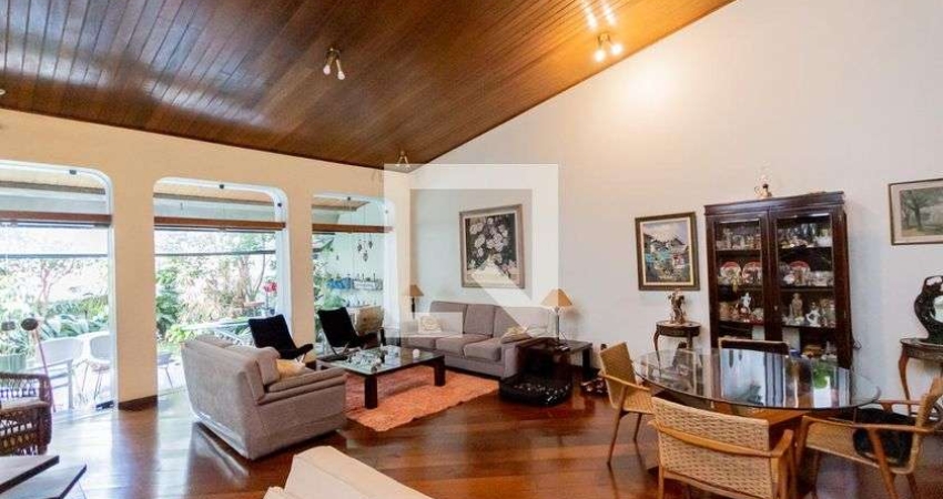 Casa para Aluguel - Campestre, 3 Quartos,  560 m² - Santo André