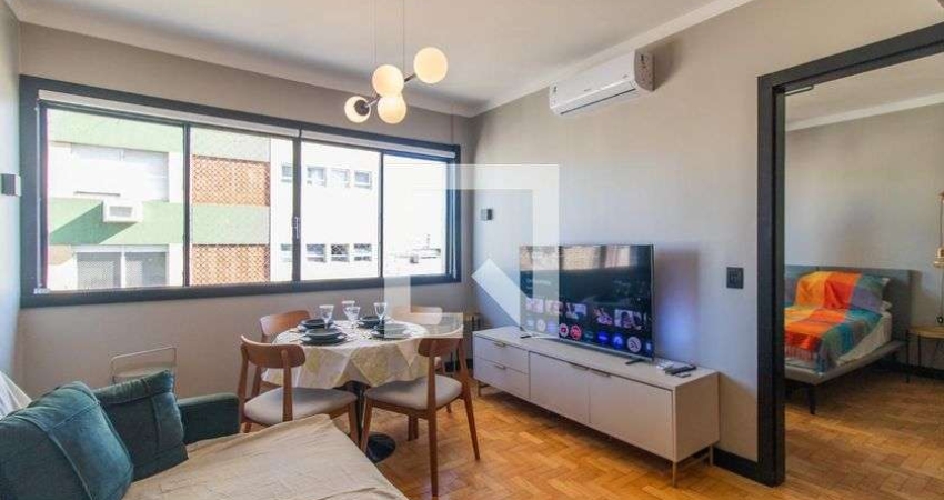 Apartamento para Aluguel - Centro Histórico, 2 Quartos,  52 m² - Porto Alegre
