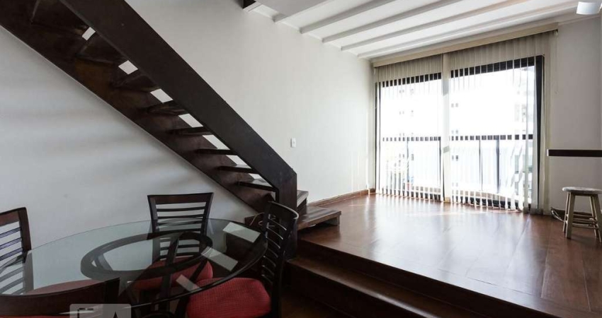 Cobertura para Aluguel - Itaim Bibi, 2 Quartos,  100 m² - São Paulo