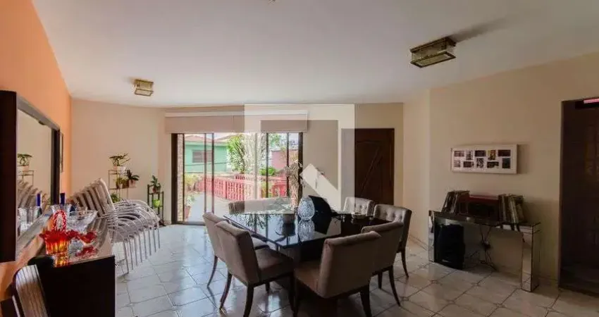 Casa para Aluguel - Cambuci, 4 Quartos,  500 m² - São Paulo