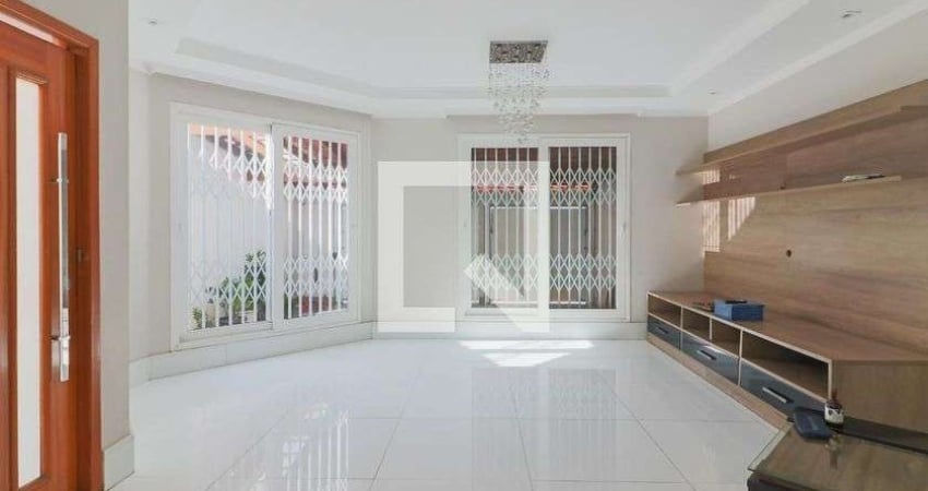 Casa para Aluguel - Butantã, 3 Quartos,  231 m² - São Paulo