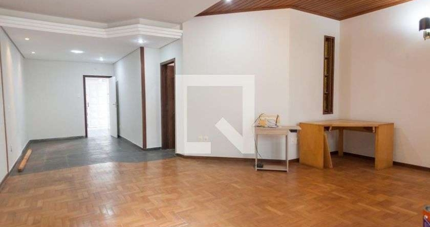Casa para Aluguel - São Pedro, 3 Quartos,  225 m² - Belo Horizonte