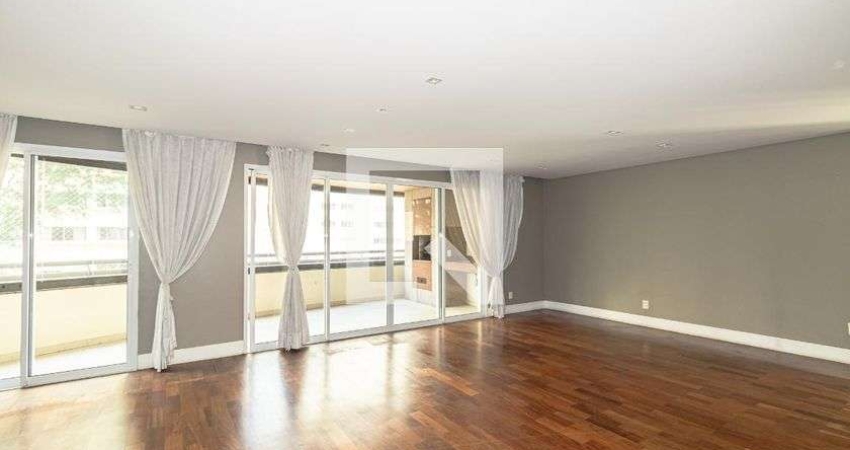 Apartamento para Aluguel - Moema, 4 Quartos,  220 m² - São Paulo