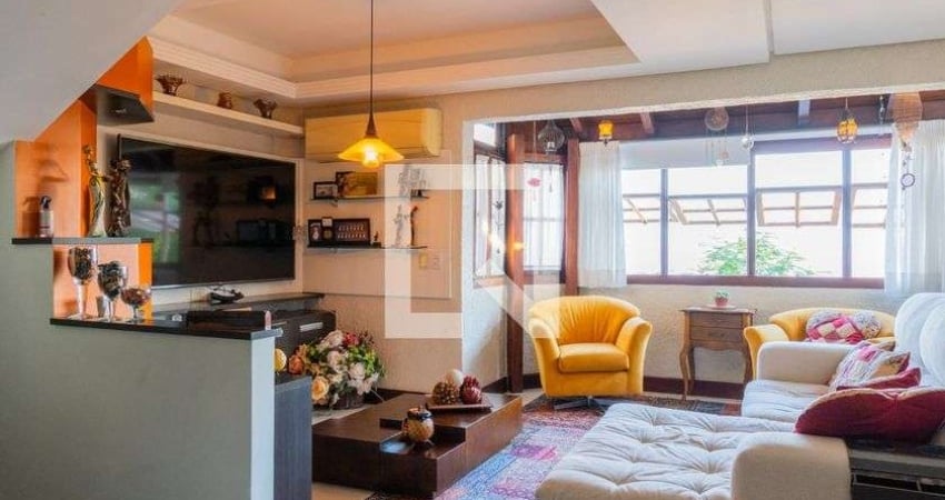 Casa / Sobrado em Condomínio para Aluguel - Tristeza, 3 Quartos,  260 m² - Porto Alegre