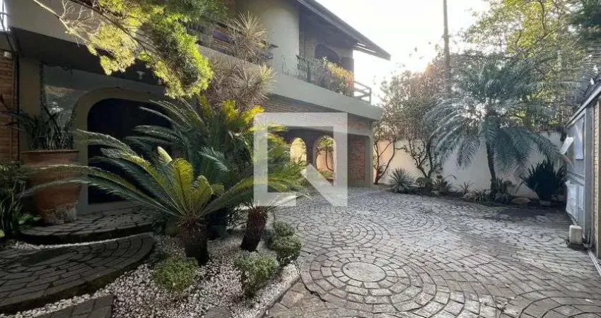 Casa para Aluguel - Vila Madalena, 4 Quartos,  929 m² - São Paulo