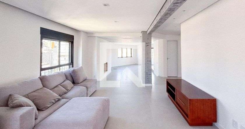 Apartamento para Aluguel - Paraíso, 2 Quartos,  200 m² - São Paulo