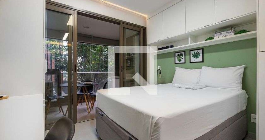 Kitnet / Stúdio para Aluguel - Vila Madalena, 1 Quarto,  28 m² - São Paulo