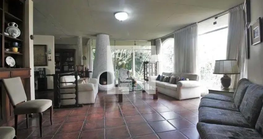 Casa para Aluguel - Morumbi, 6 Quartos,  324 m² - São Paulo