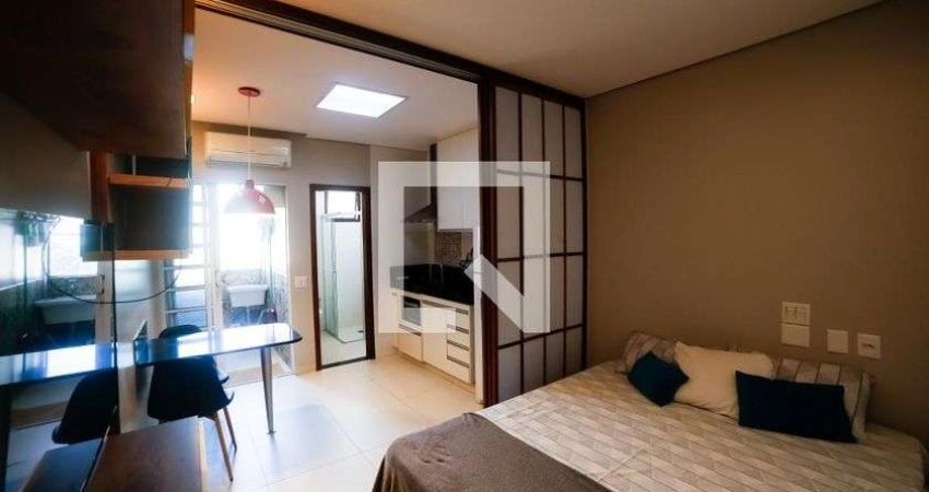 Kitnet / Stúdio para Aluguel - Lourdes, 1 Quarto,  55 m² - Belo Horizonte