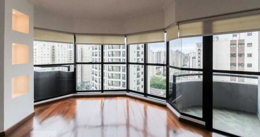 Apartamento para Aluguel - Moema, 2 Quartos,  107 m² - São Paulo