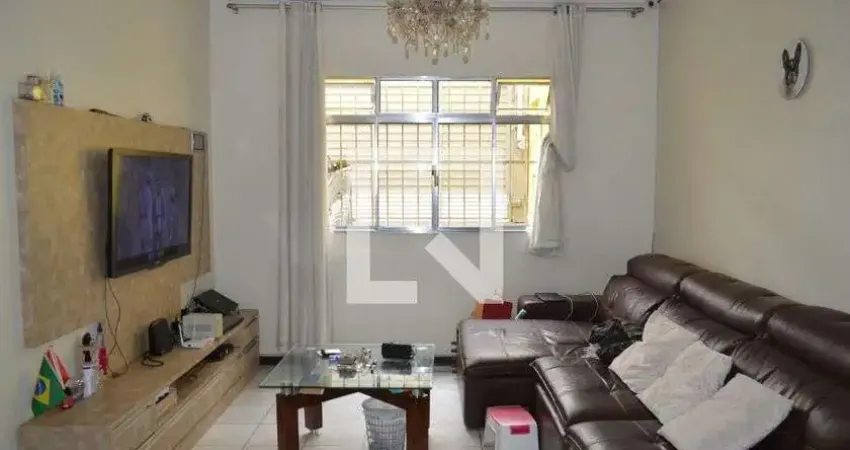 Casa para Aluguel - Cambuci, 3 Quartos,  200 m² - São Paulo