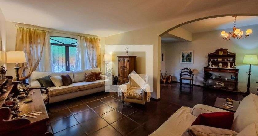 Casa para Aluguel - Vila Mariana, 4 Quartos,  240 m² - São Paulo