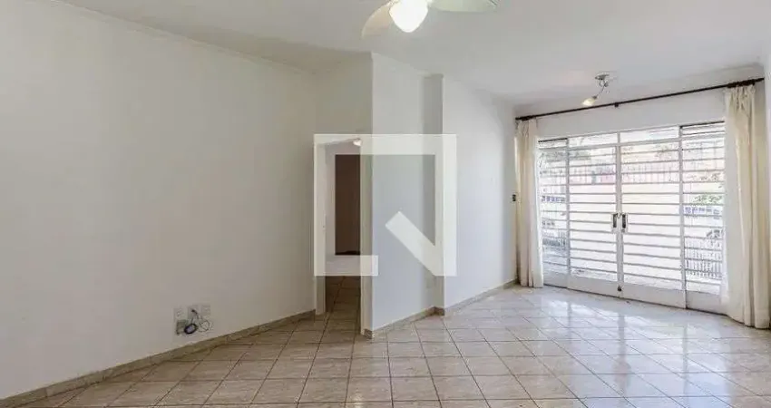 Casa para Aluguel - Butantã, 2 Quartos,  130 m² - São Paulo