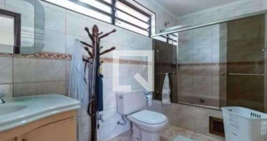 Casa para Aluguel - Mooca, 2 Quartos,  270 m² - São Paulo