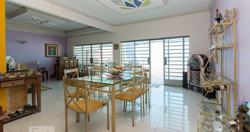 Casa para Aluguel - Barra Funda, 3 Quartos,  300 m² - São Paulo
