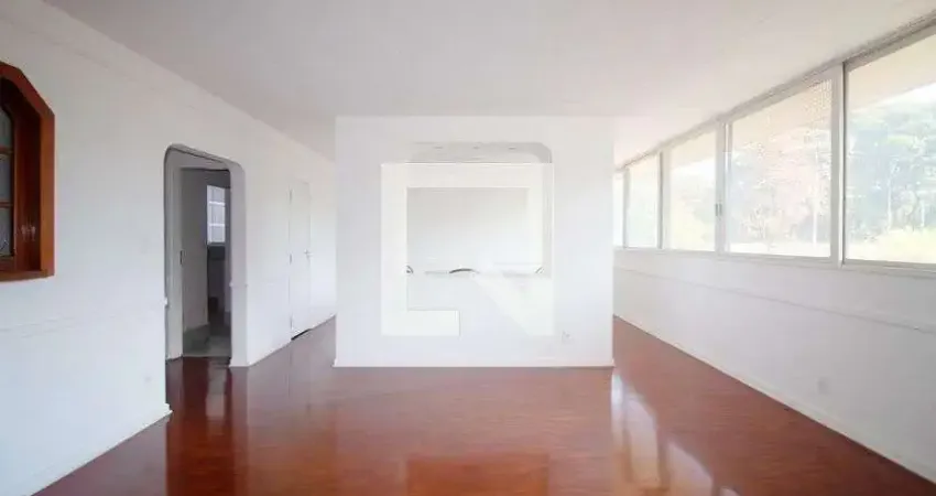 Apartamento para Aluguel - Jardim Europa, 3 Quartos,  220 m² - São Paulo