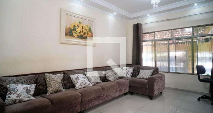 Casa para Aluguel - Cangaíba, 3 Quartos,  404 m² - São Paulo