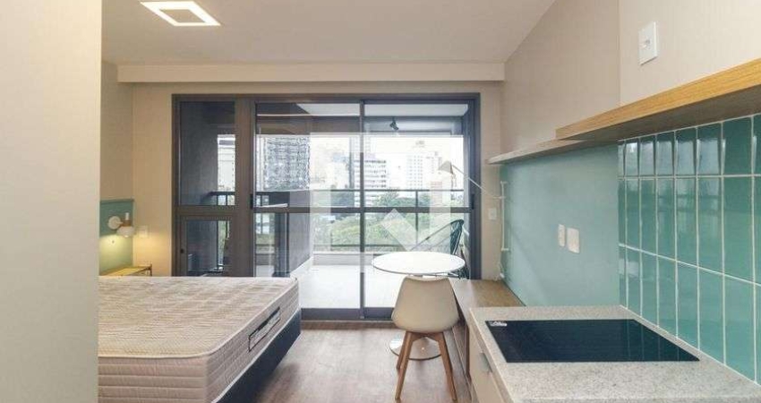 Kitnet / Stúdio para Aluguel - Higienópolis, 1 Quarto,  33 m² - São Paulo