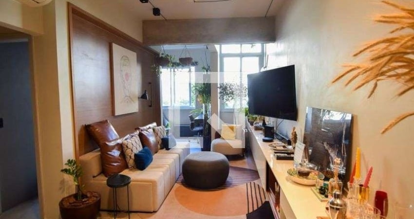 Apartamento para Aluguel - Leblon, 2 Quartos,  70 m² - Rio de Janeiro