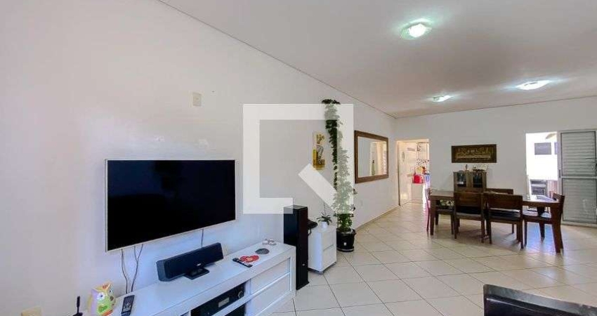 Casa para Aluguel - Mooca, 3 Quartos,  252 m² - São Paulo