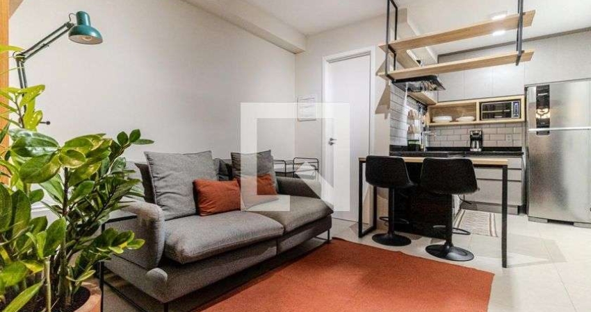Kitnet / Stúdio para Aluguel - Santa Cecília, 1 Quarto,  33 m² - São Paulo