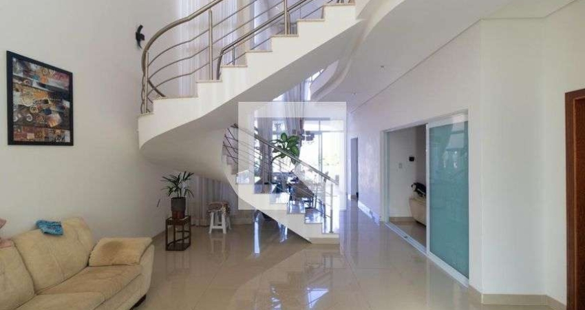 Casa para Aluguel - Sousas, 3 Quartos,  240 m² - Campinas