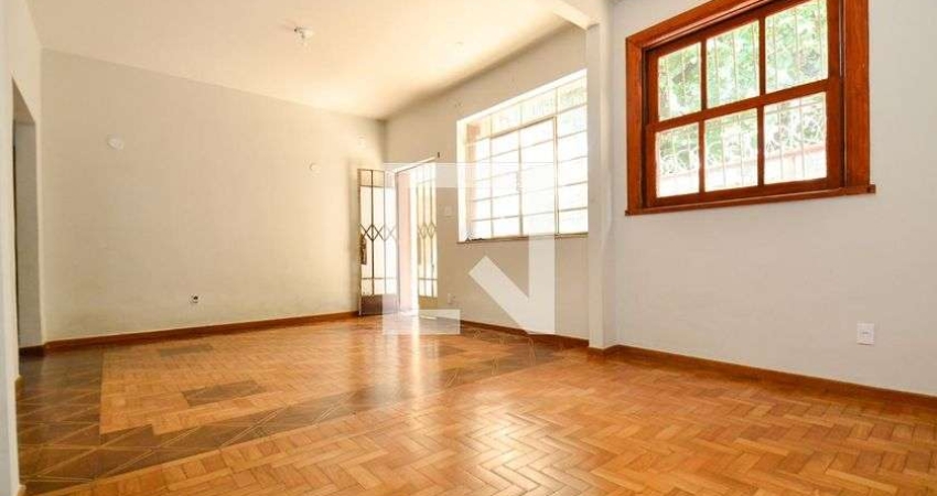 Casa para Aluguel - Santo Antônio, 2 Quartos,  304 m² - Belo Horizonte