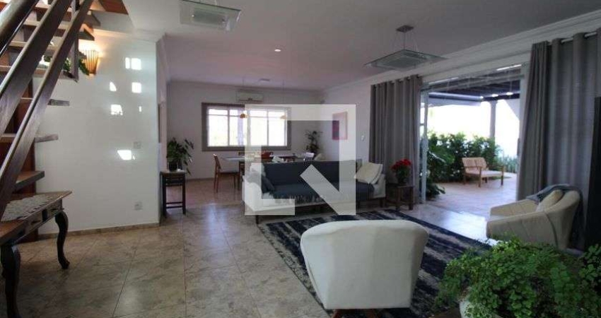 Casa para Aluguel - Jardim das Palmeiras, 3 Quartos,  319 m² - Campinas