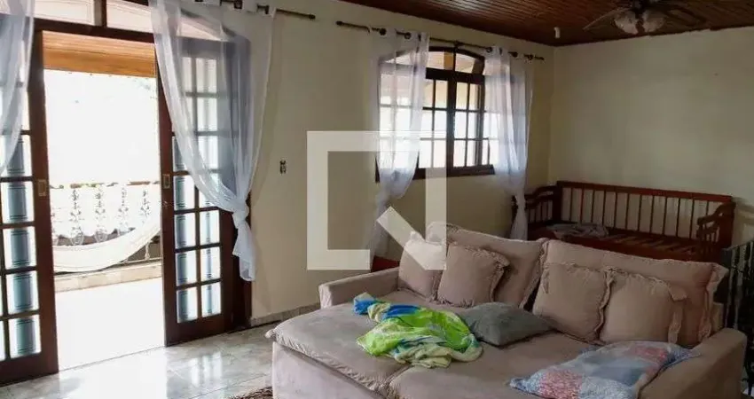 Casa para Aluguel - Quitaúna, 4 Quartos,  312 m² - Osasco