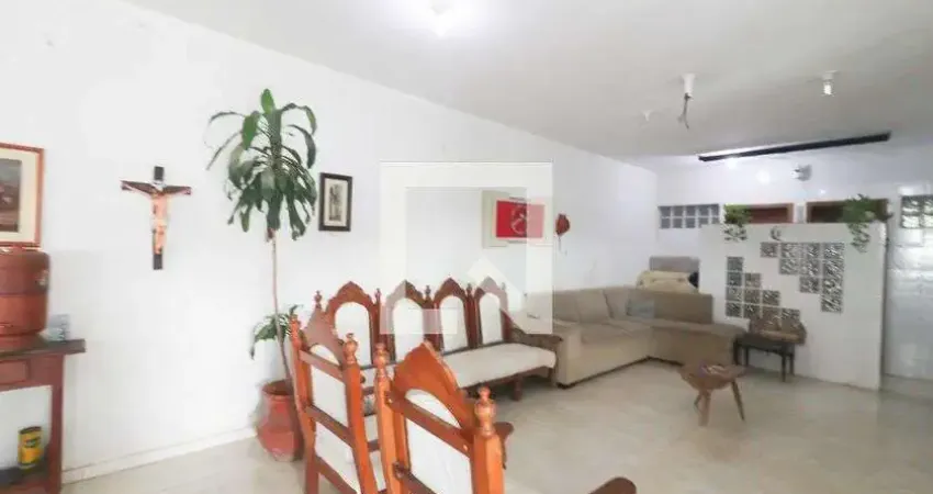 Casa para Aluguel - Ivoturucaia, 3 Quartos,  1400 m² - Jundiaí