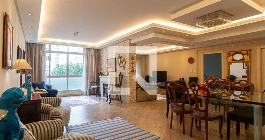 Apartamento para Aluguel - Consolação, 2 Quartos,  200 m² - São Paulo