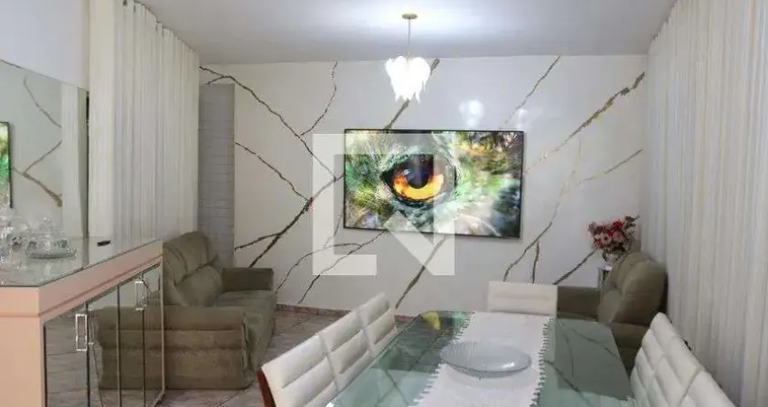 Casa para Aluguel - Setor Marista, 3 Quartos,  90 m² - Goiânia
