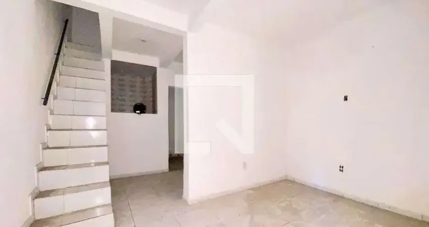 Casa para Aluguel - Pau Miudo, 2 Quartos,  90 m² - Salvador