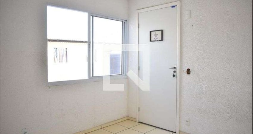 Apartamento para Aluguel - Campo Grande, 2 Quartos,  44 m² - Rio de Janeiro