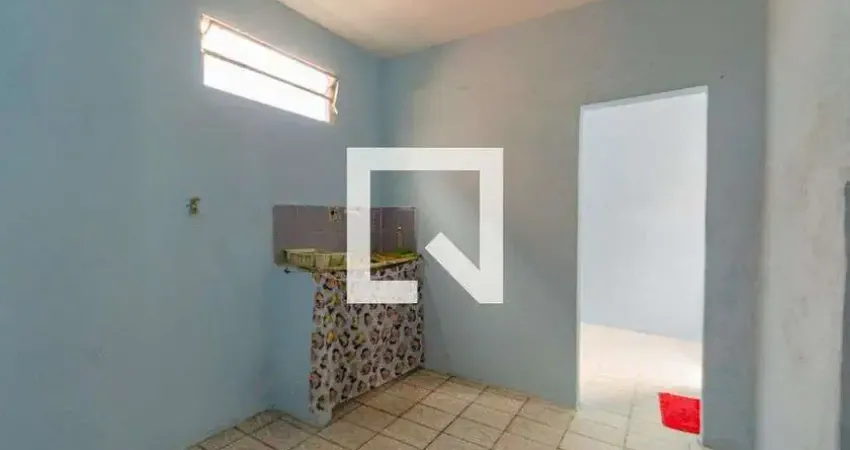 Casa para Aluguel - Brotas, 1 Quarto,  40 m² - Salvador