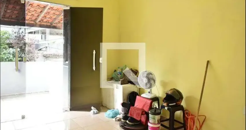 Casa para Aluguel - Campo Grande, 2 Quartos,  70 m² - Rio de Janeiro