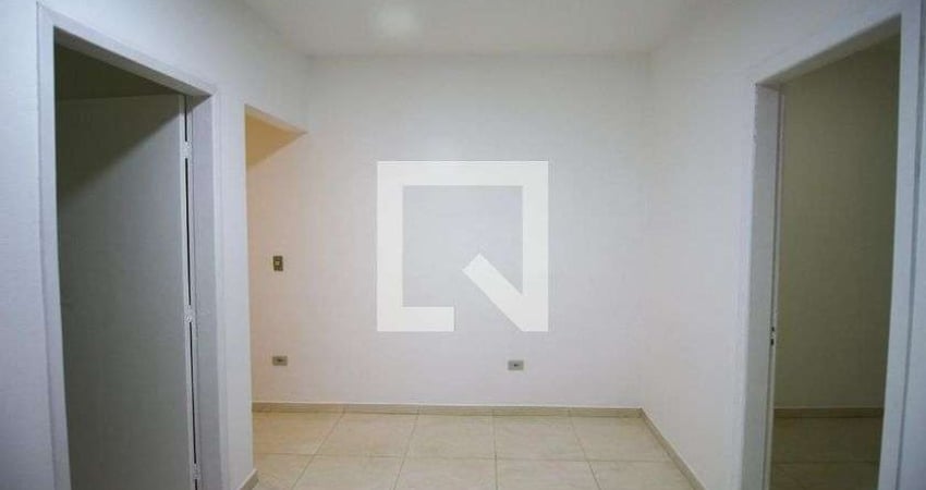 Casa para Aluguel - Parque Santa Rita, 2 Quartos,  40 m² - São Paulo