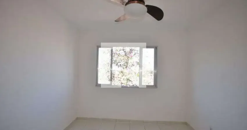 Apartamento para Aluguel - Campo Grande, 3 Quartos,  53 m² - Rio de Janeiro