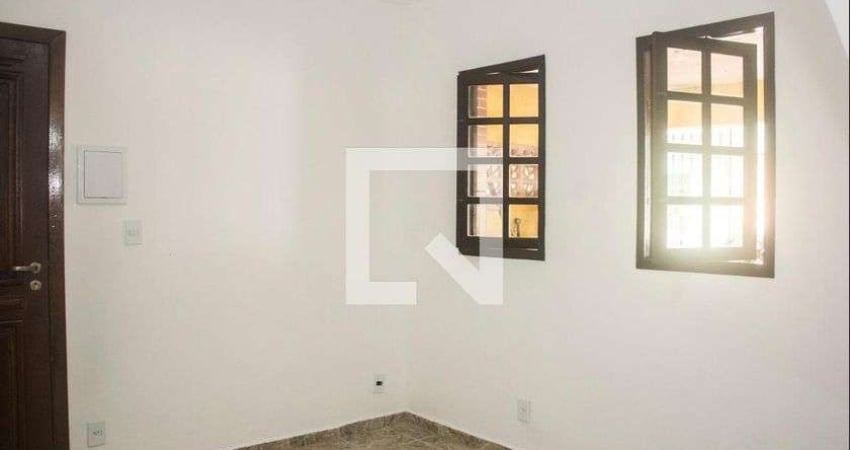 Casa para Aluguel - Vila Dalva, 1 Quarto,  25 m² - São Paulo