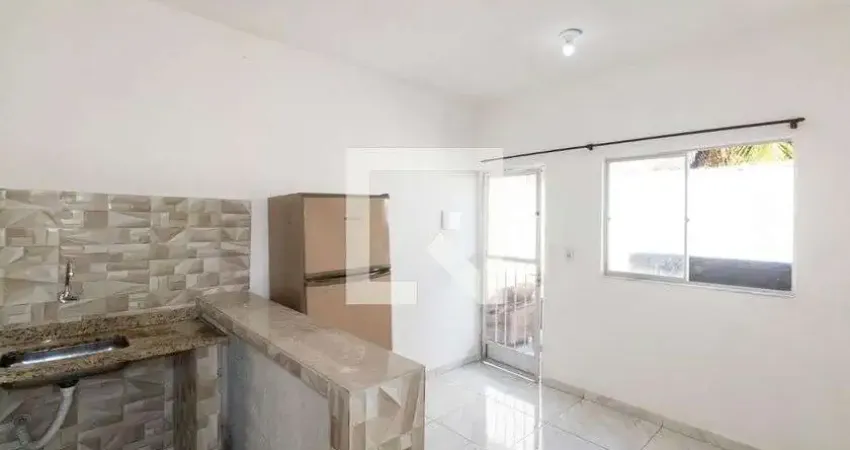 Casa / Sobrado em Condomínio para Aluguel - Guaratiba, 1 Quarto,  51 m² - Rio de Janeiro